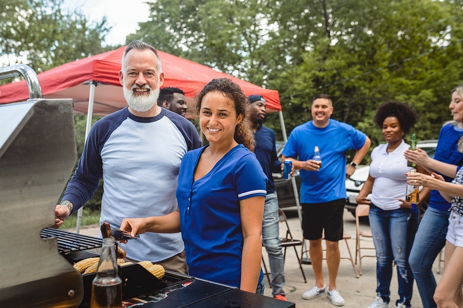 How to Tailgate Like a Pro with an RV Rental this Fall
